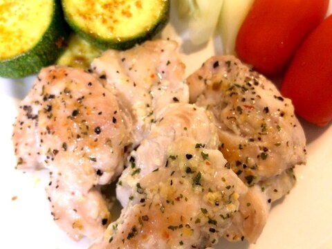 漬けて焼くだけ!鶏肉のクレージーソルト炒め♪